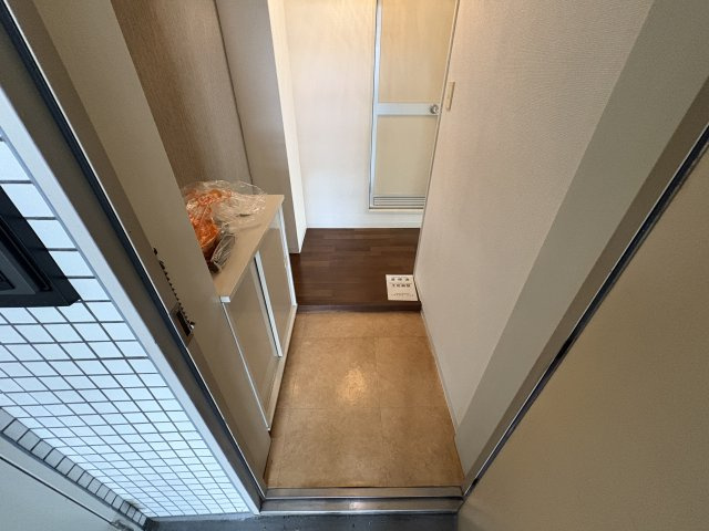 ジュネス福田の玄関