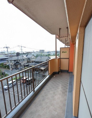 熊本市南区馬渡２丁目の賃貸マンションのバルコニー