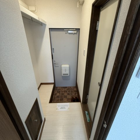 サンライズヒルの玄関