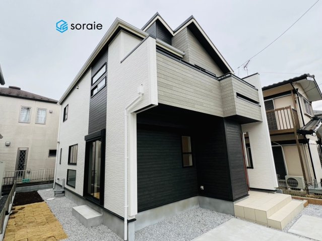 狭山市水野 8期　ブルーミングガーデンの外観