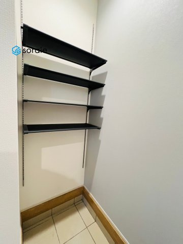 狭山市水野 8期　ブルーミングガーデンの収納