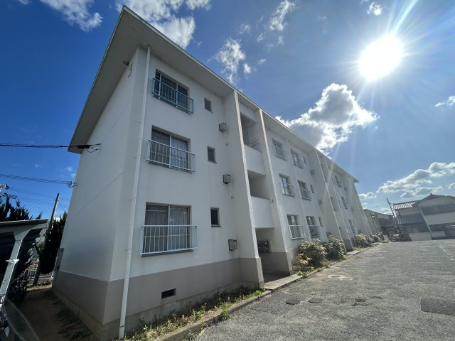 垂水農住３号棟の外観