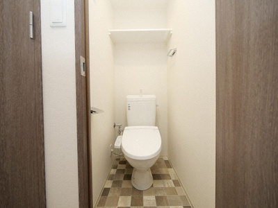 【トイレ】 | プレサンス塚本アクミリオン | 清潔感のあるトイレです