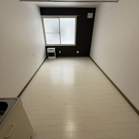 サンライズヒルの居間・リビング