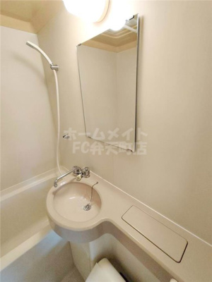 【洗面所】 | コスタジオ | コンパクトで使いやすい洗面所