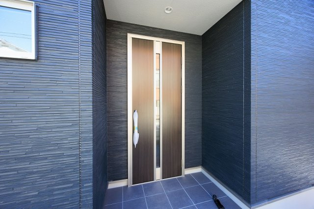 サンコート　八幡東区中畑１丁目の玄関