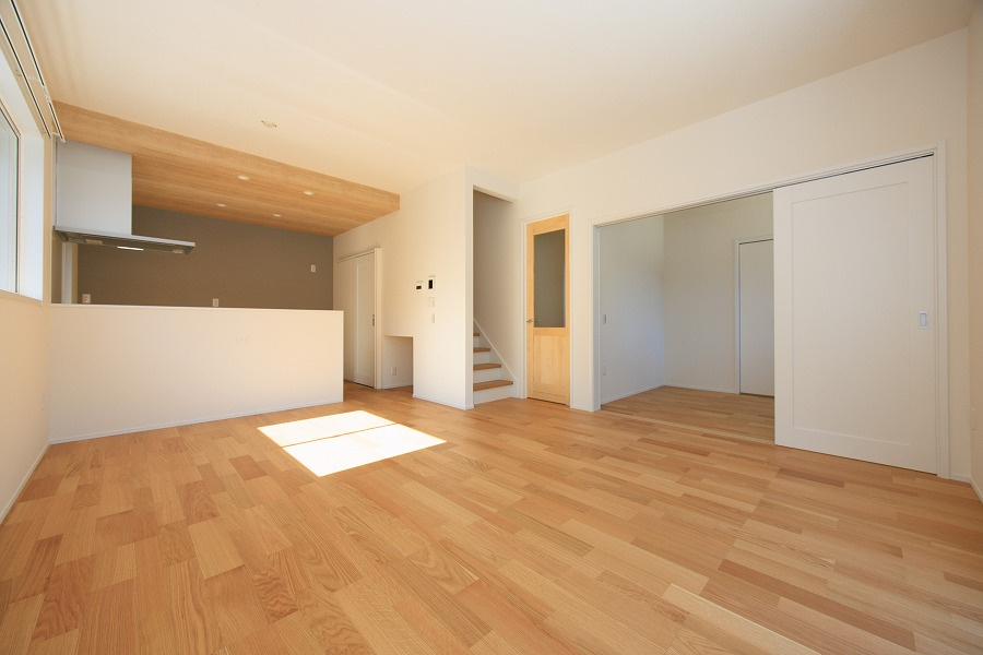 サンコート　八幡東区中畑１丁目の居間・リビング