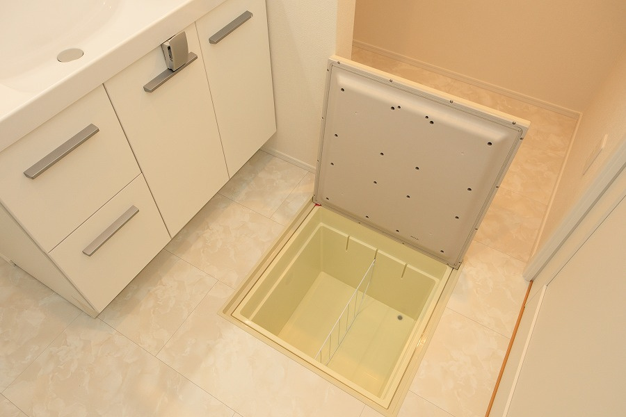 サンコート　八幡西区上の原１丁目の収納