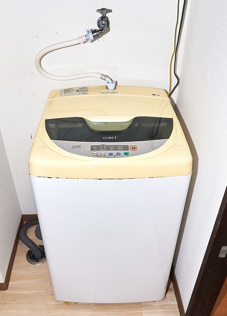 ラポールの洗面所|洗濯機