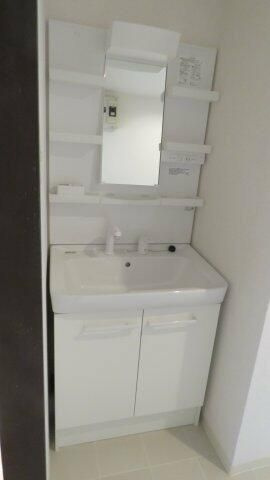 ラフォーレ田無の独立洗面台