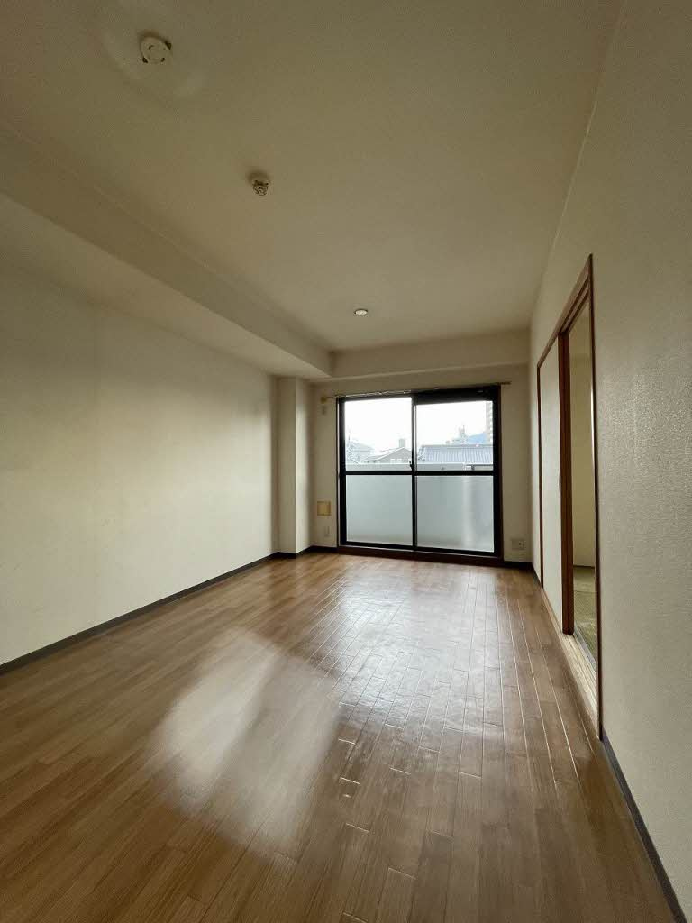 エスポワール21の居間・リビング|居間です