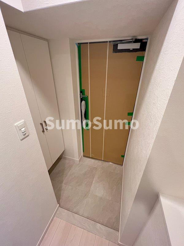 スプランディッド堀江の玄関