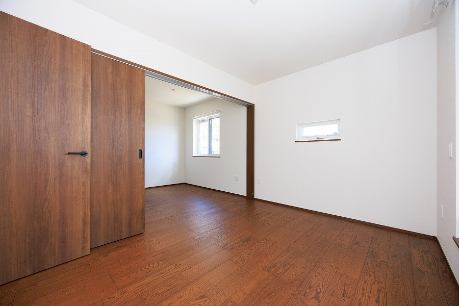 ｔｈｅ　ｐａｒｋ　久留米市津福今町の洋室