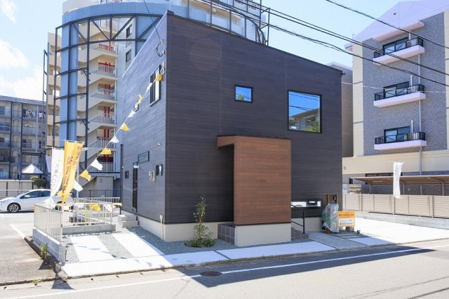 ｔｈｅ　ｐａｒｋ　久留米市津福今町の外観