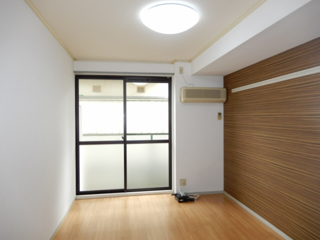 プリシェール中津の寝室