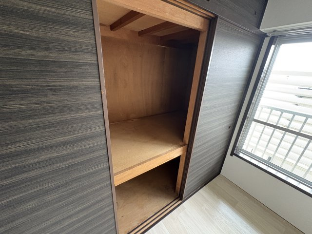 福田ハイツの収納