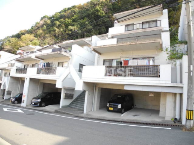 大園ハイツの外観