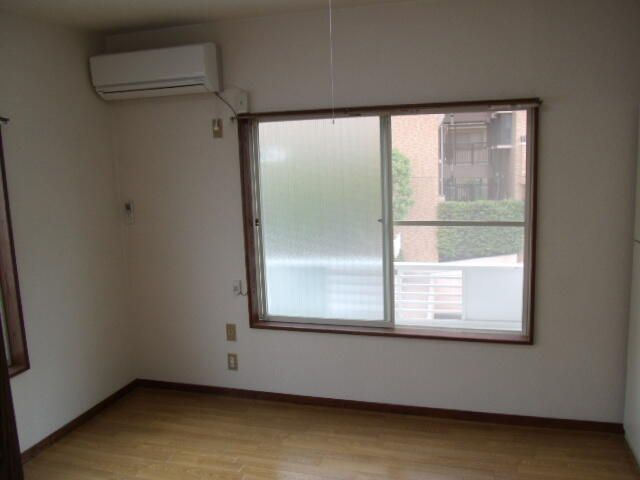 ホワイトハウス小平の洋室