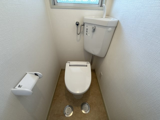 メゾン今在家のトイレ