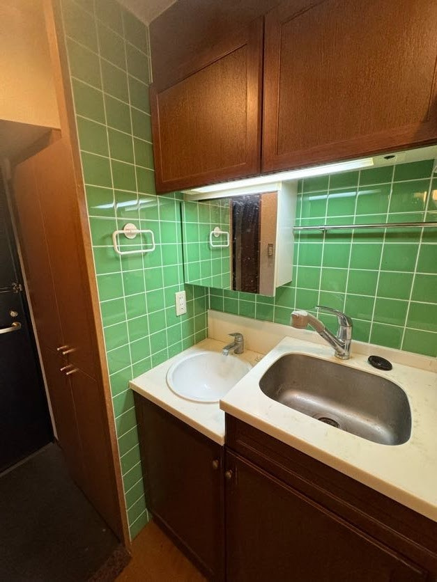 プレサンス神戸駅前の洗面所