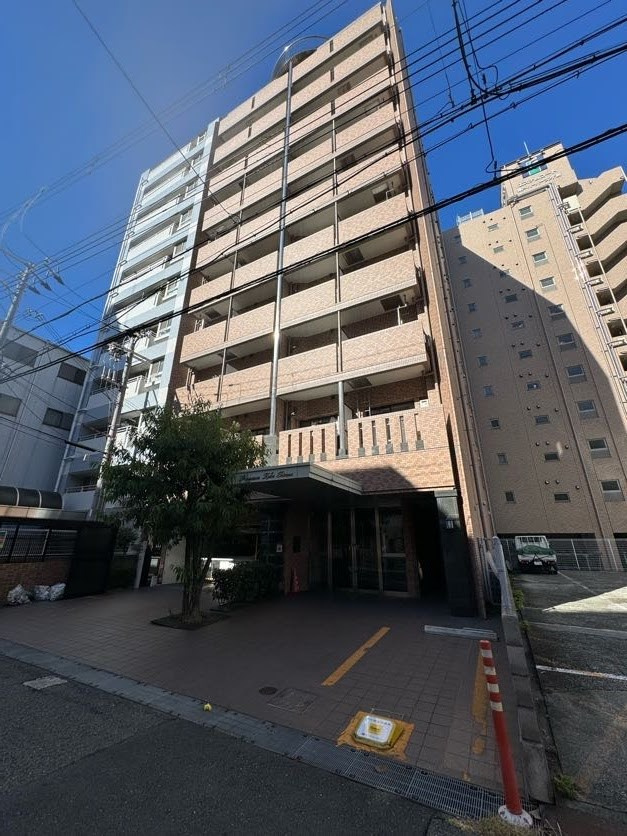 プレサンス神戸駅前の外観