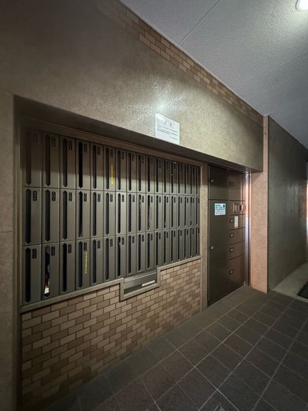 プレサンス神戸駅前の外観