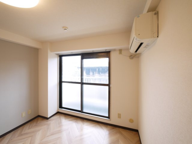 コーポ平城の洋室