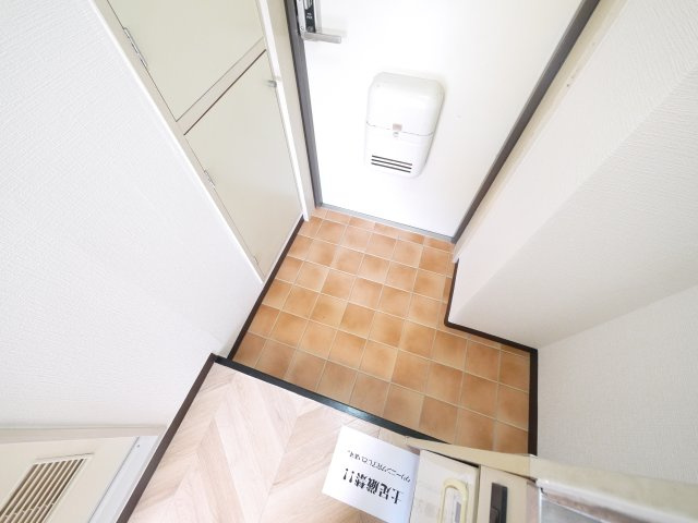 コーポ平城の玄関