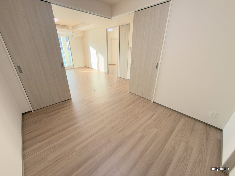 セイワパレス大阪城南　仲介手数料無料の寝室