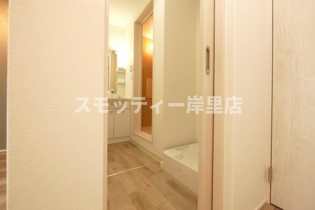 フジパレス　エンⅡ号館の独立洗面台