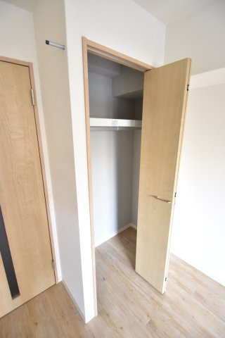 大阪市城東区関目１丁目の賃貸マンションの収納