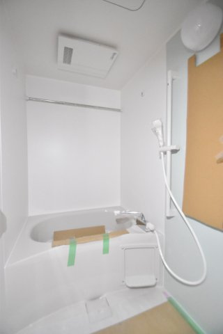 大阪市城東区関目１丁目の賃貸マンションの浴室