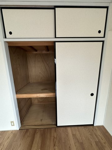 パープルマンションの収納