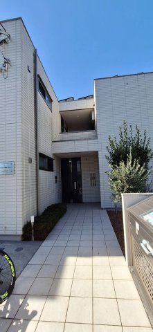 Ｍａｉｓｏｎ　ｂｌａｎｃｈｅのエントランス