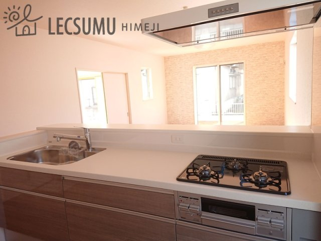 姫路市第１網干区坂上/新築戸建【未】のキッチン|同社施工例