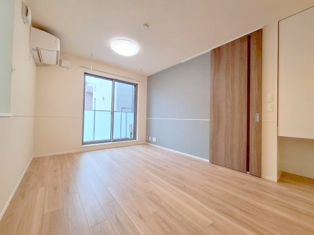 グロワール北新宿の居間・リビング|★閑静な住宅街に面しております★