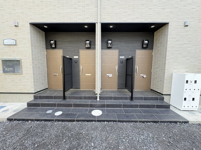 シャトームラシュウⅡのエントランス