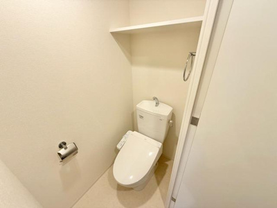 【トイレ】 | アプリーレ松屋町 | 落ち着いた色調のトイレです