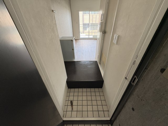 PANBROSⅡ（パンブロス２）の玄関