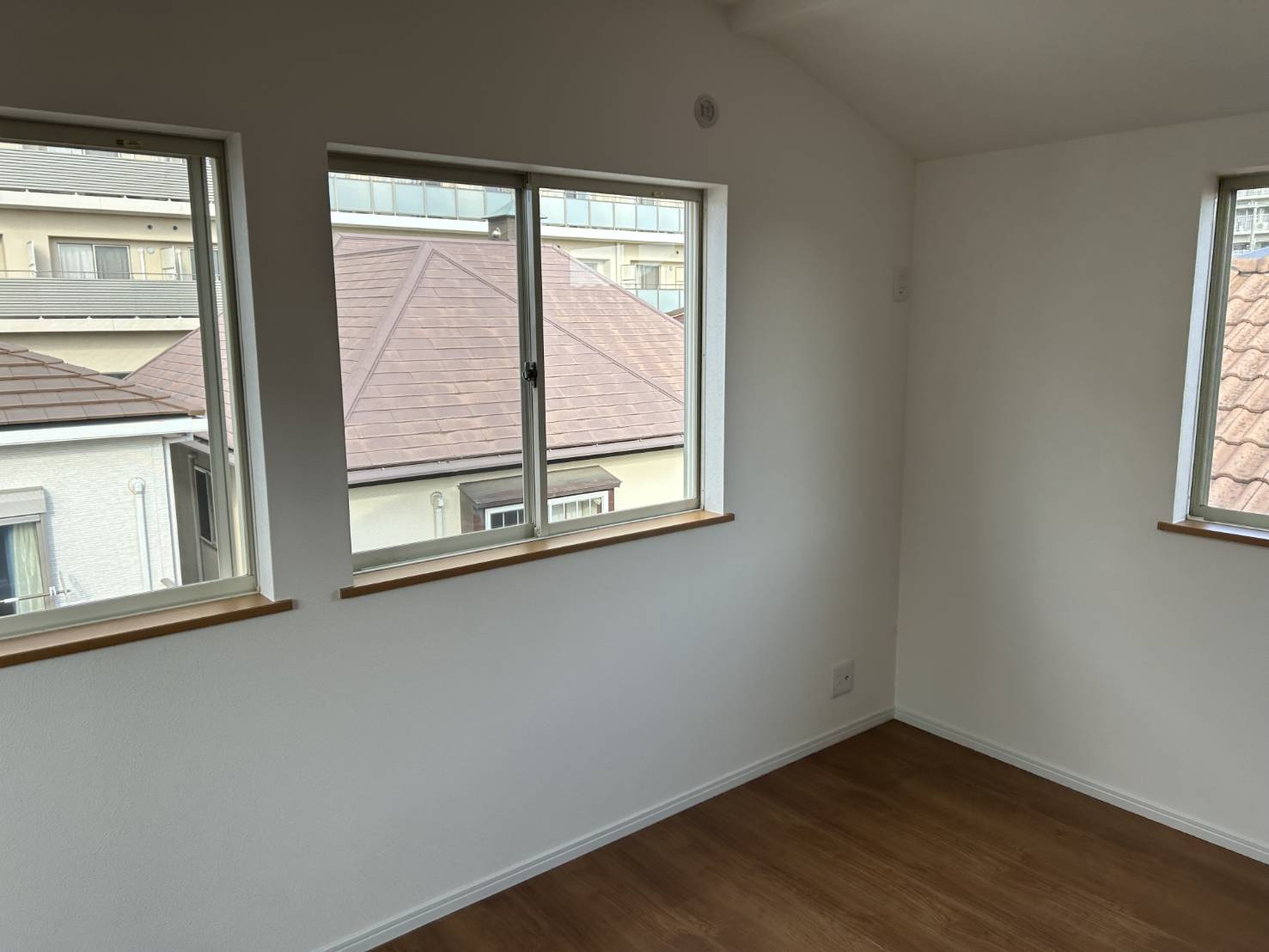 垂水区星陵台3丁目中古戸建の洋室