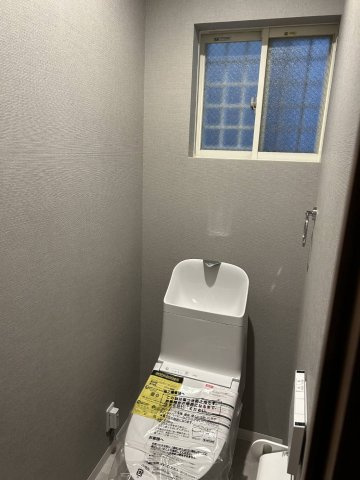 垂水区星陵台3丁目中古戸建のトイレ