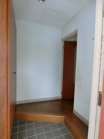 西福原9丁目戸建の玄関