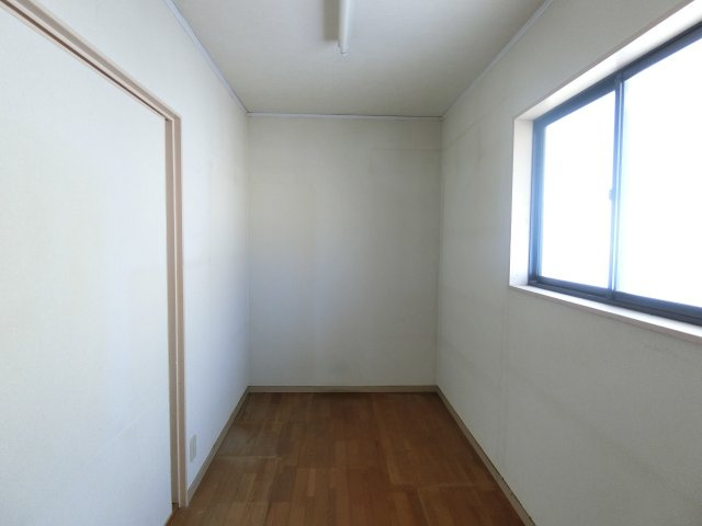 西福原9丁目戸建の収納