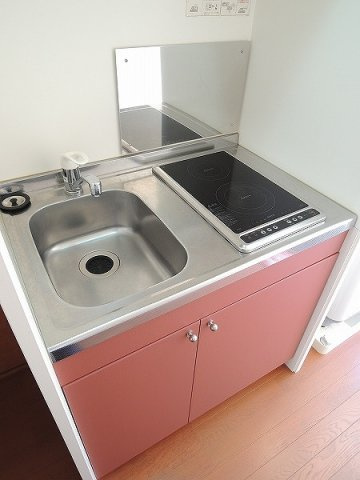 レオパレスワイワイのキッチン