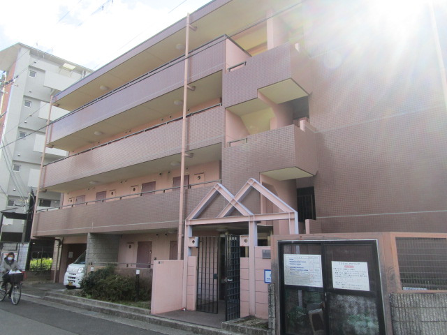 尼崎市南武庫之荘３丁目の一棟マンション