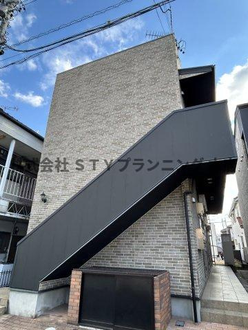 仲介手数料０円！アンリュエの外観