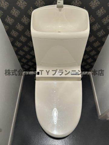 仲介手数料０円！アンリュエのトイレ