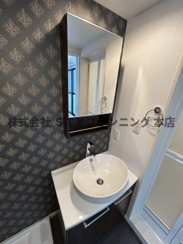 仲介手数料０円！アンリュエの独立洗面台