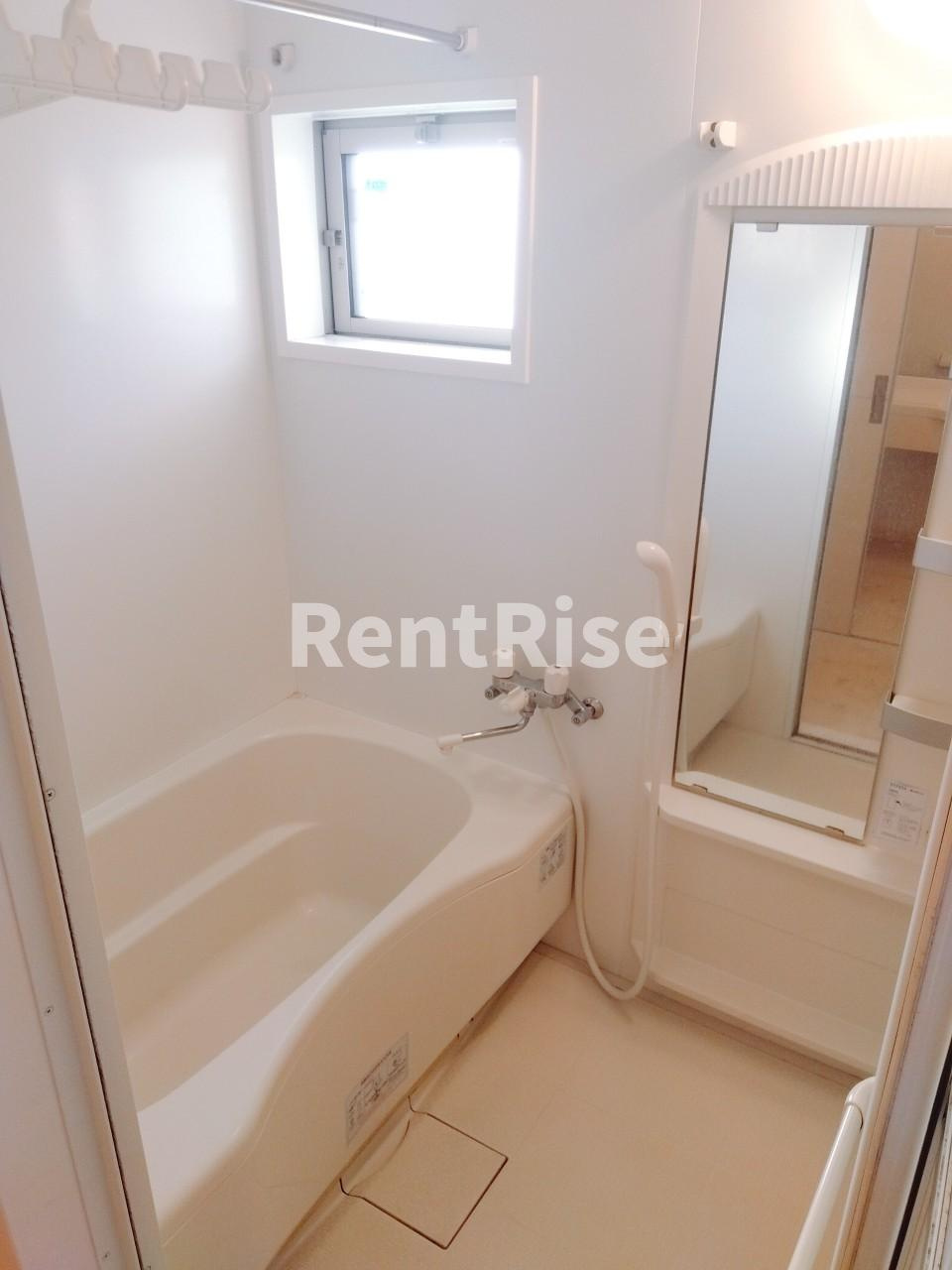 レセンテＡの浴室