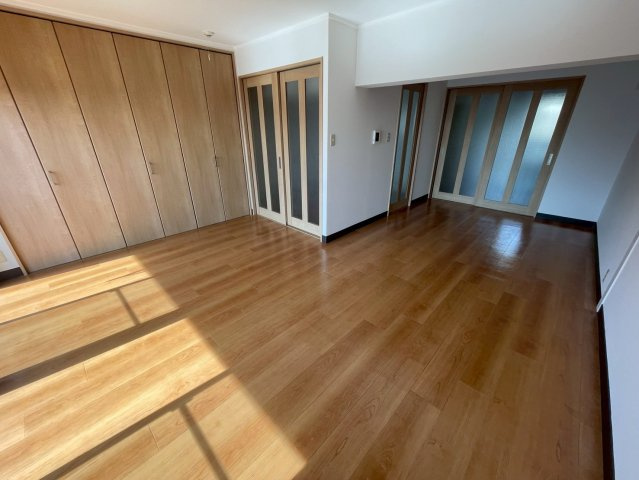 ビバリーヒルの居間・リビング